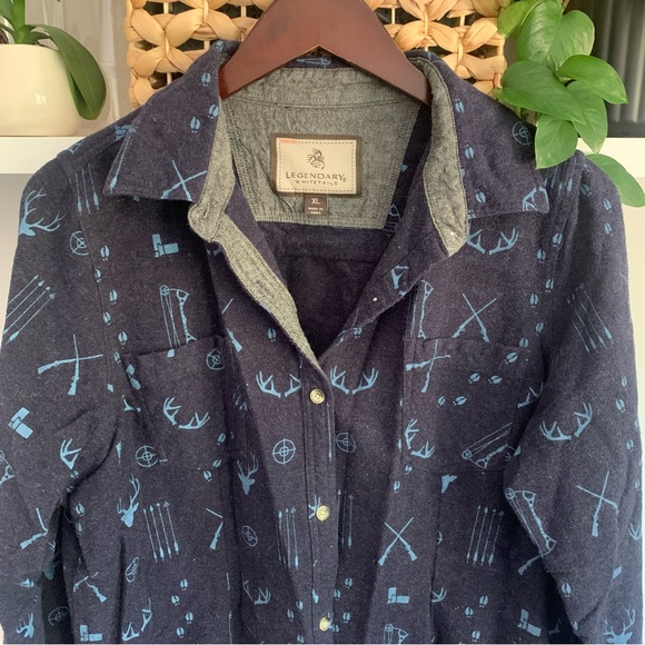 • [Legendary Whitetails] Thick Flannel • - Picture 4 of 16